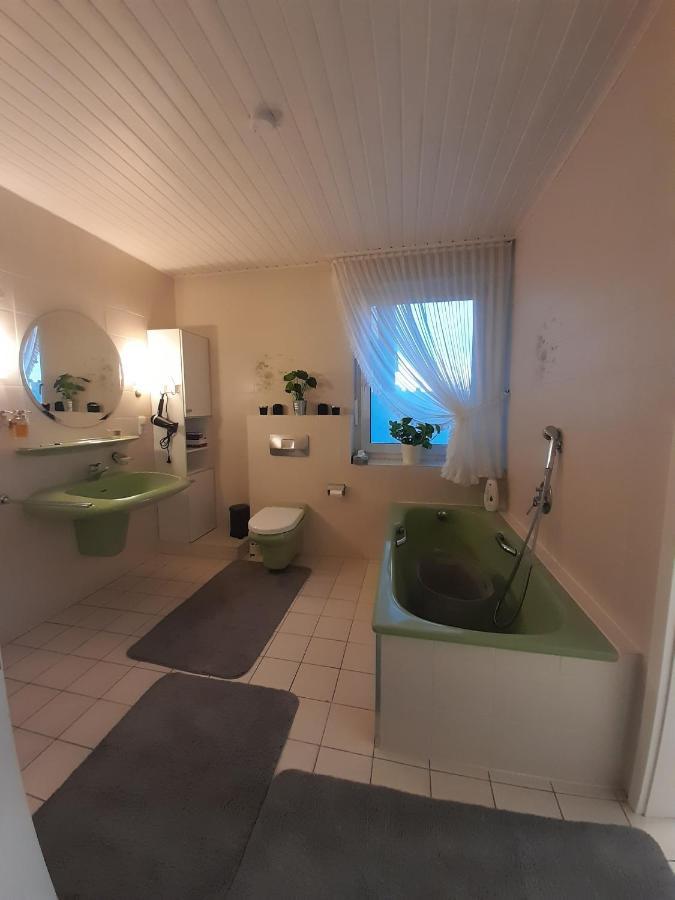 Willy Und Gudrun Apartment Rheda-Wiedenbrueck Luaran gambar